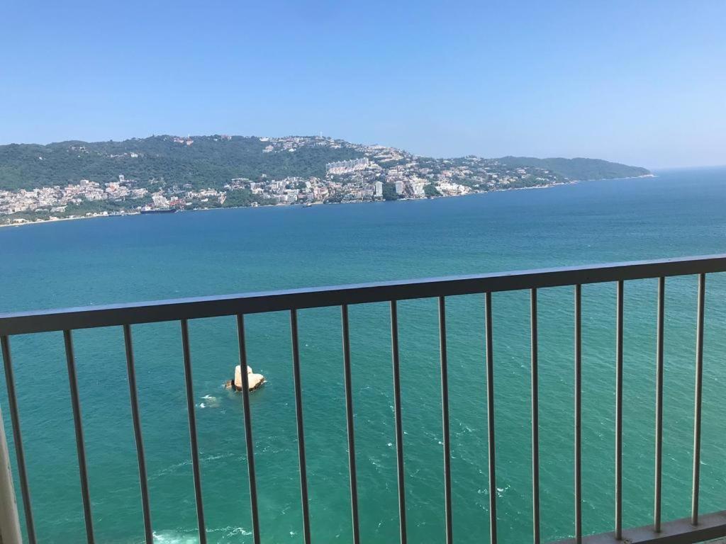 Suite Frente Al Mar En Torres Gemelas Acapulco Eksteriør bilde