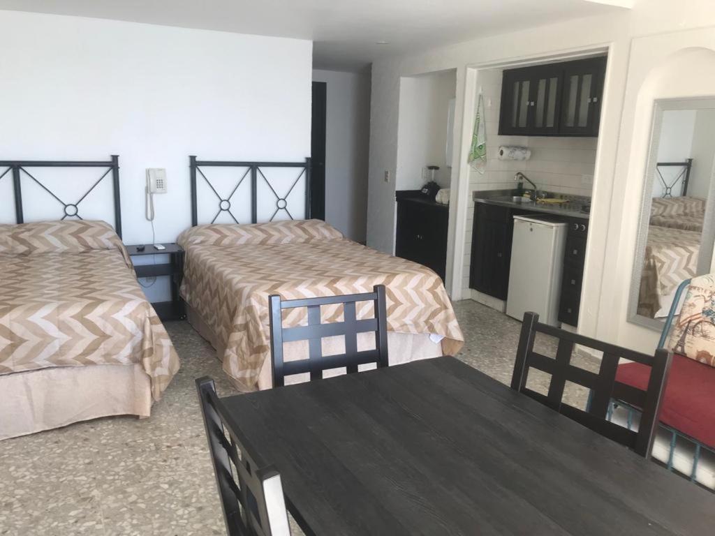 Suite Frente Al Mar En Torres Gemelas Acapulco Eksteriør bilde